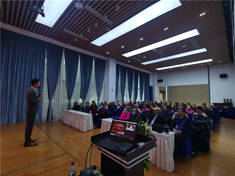 綿陽(yáng)中旅假日旅行社舉行2024秋季線(xiàn)路分享答謝會(huì).jpg